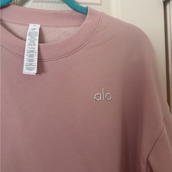 ALO Sweatshirt - Brand New - Picture 1 of 10